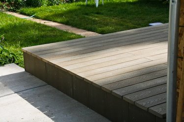 [deck-done-kalynskitchen.jpg]