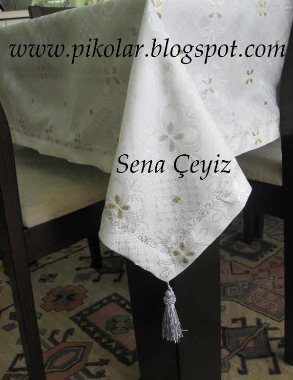 artistic home interior design masa ortusu modeli resimli