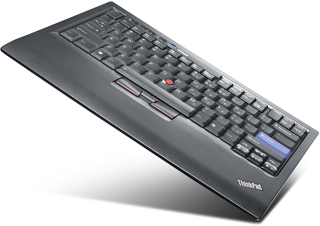 [55Y9003_ThinkPad_USB_Keyboard_with_TrackPoint_05.jpg]