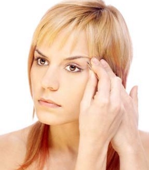 The Final Word Is It Better To Bleach Your Facial Hair Or Tweeze