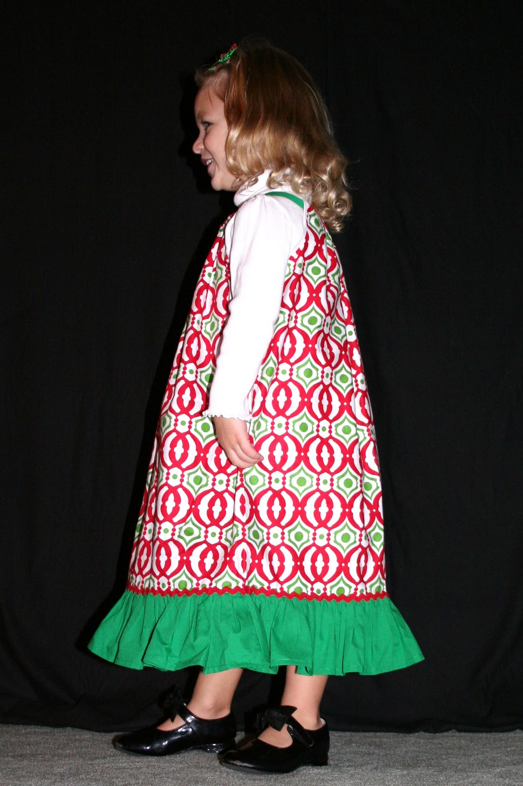 Nancy's Couture Pillowcase Dress Tutorial