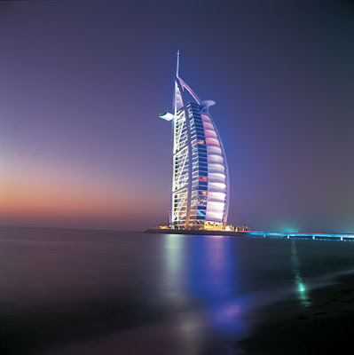 8WondersofDubai_Burj_Al_Arab.jpg