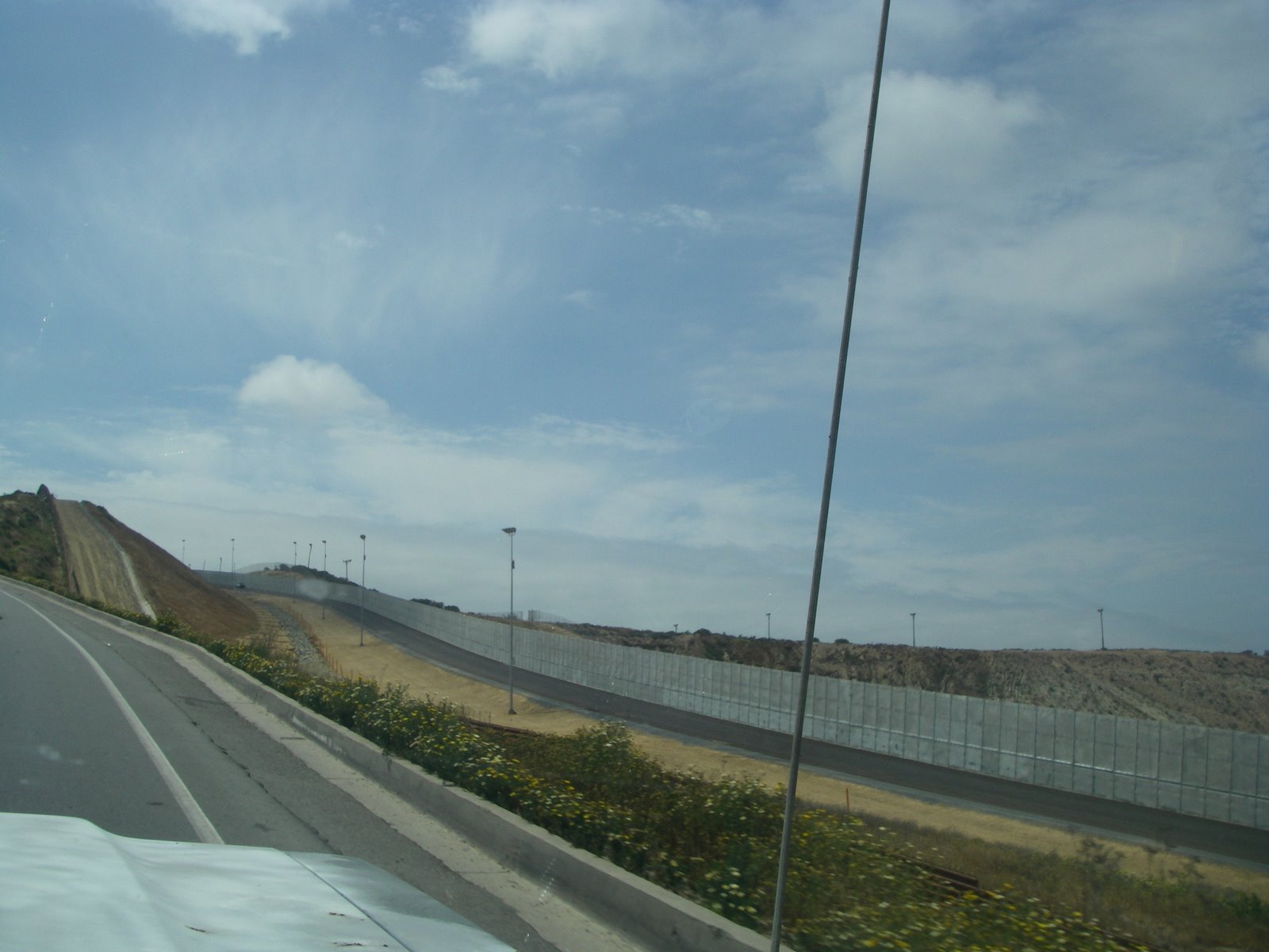 [IMGP1447.JPG]