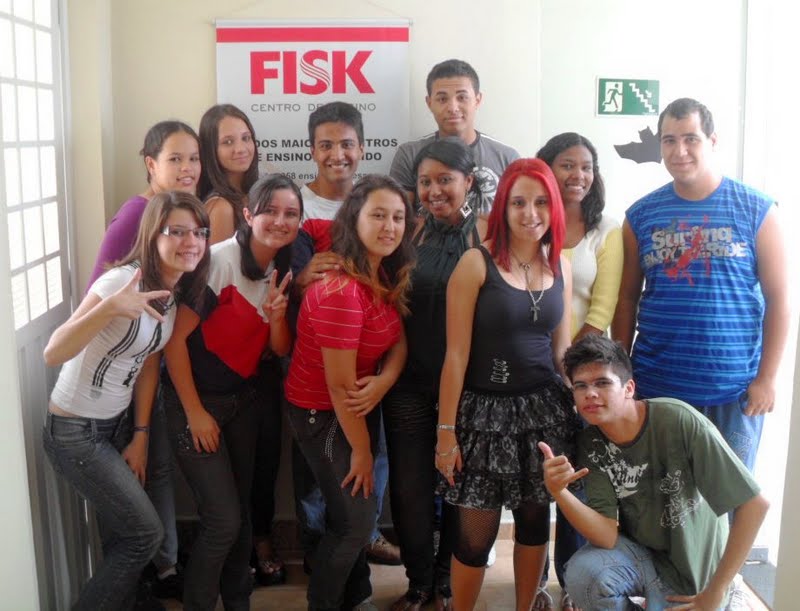 FISK MOGI GUAÇU: Turma teacher Gabriel, essa galera é demais!