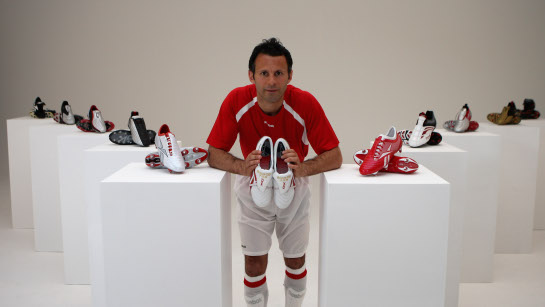 [ryan-giggs.jpeg]