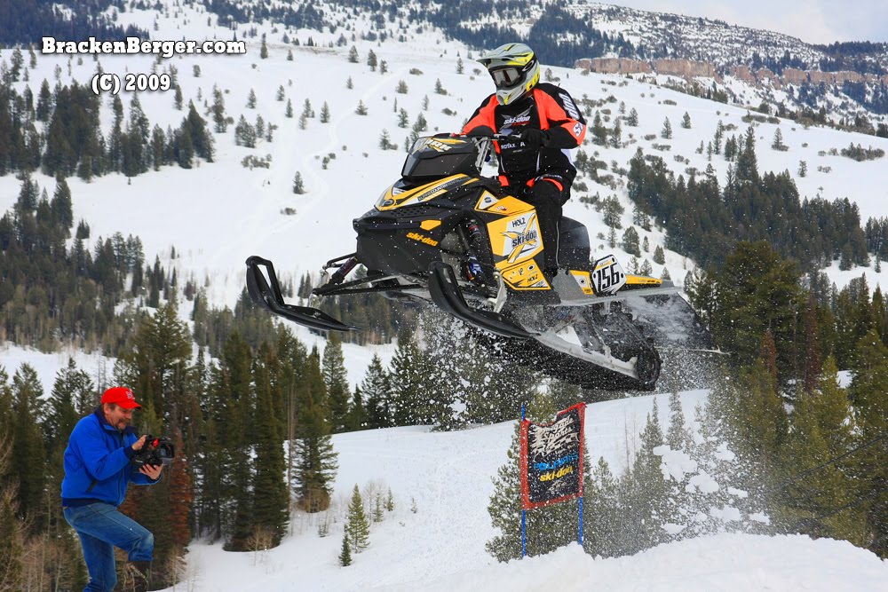 Vinnie Clark jumping over Earl