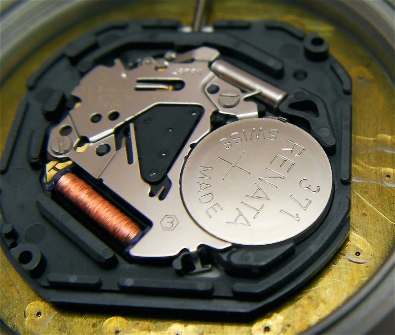 HOROLOGY CRAZY Battery change Guess Steel watch