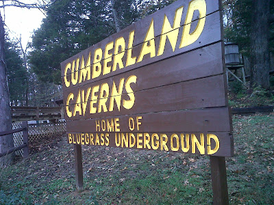 Cumberland Caverns sign