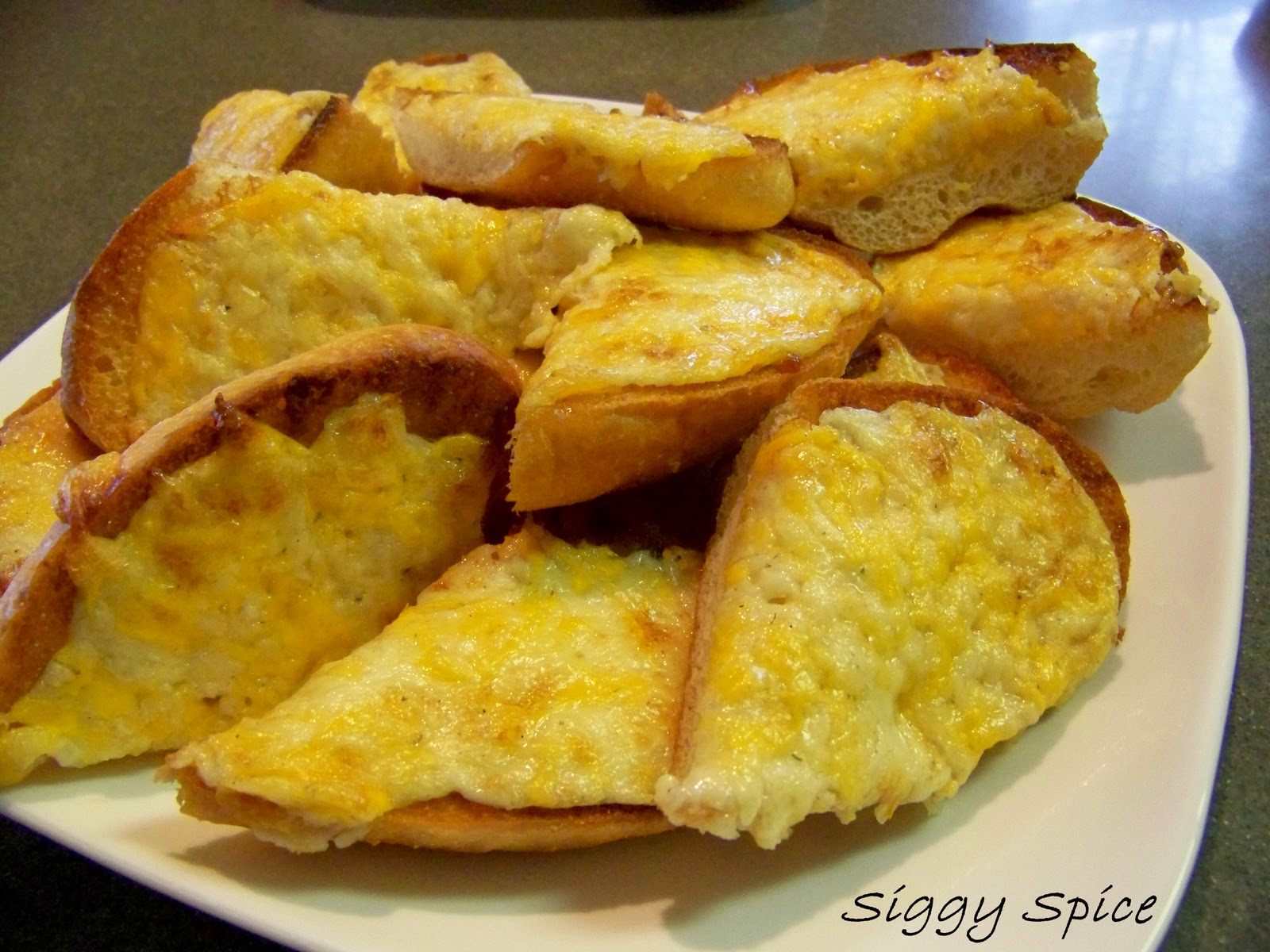 Siggy Spice Monterey Ranch Bread