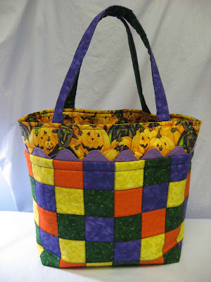 Halloween Tote Bag ~ Finished! 