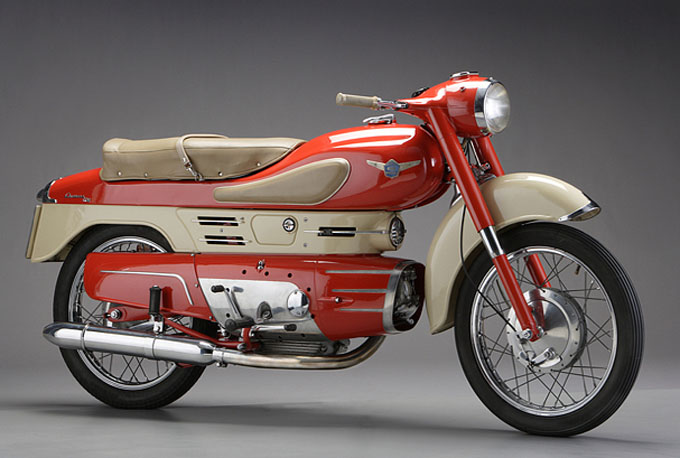 [Andreas+Motorcycle.jpg]