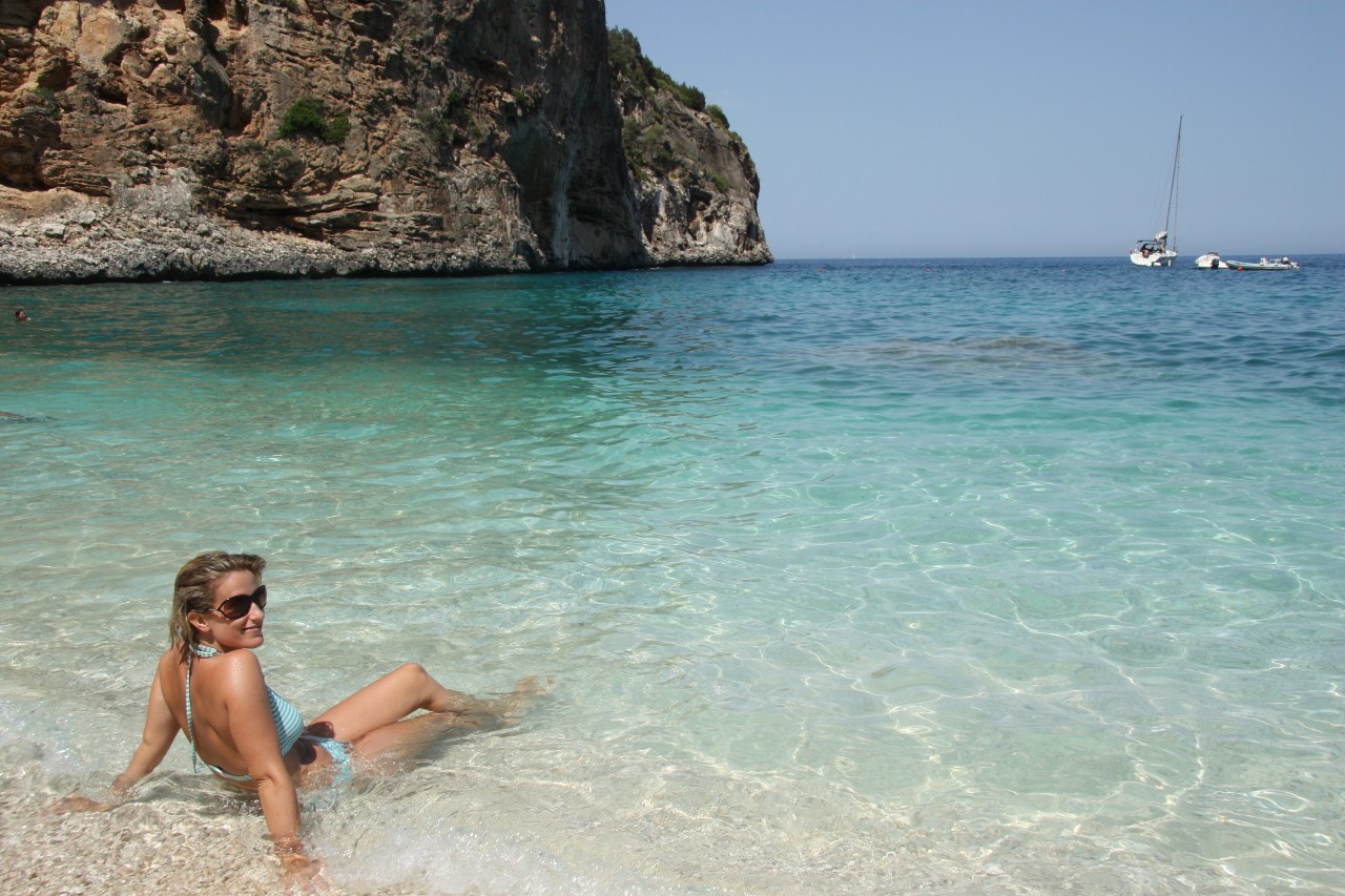 [Cala+Gonone,+Sardinia+083+(1280x853).jpg]