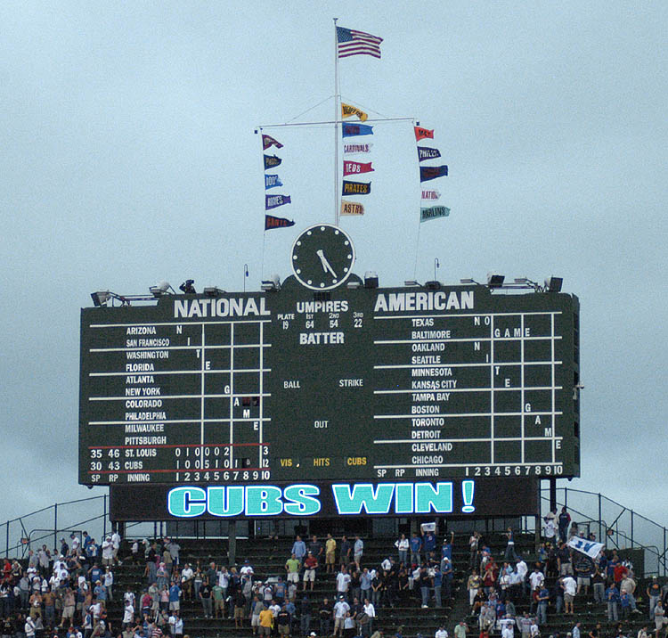 [cubscardssept102007scoreboard522pm.jpg]