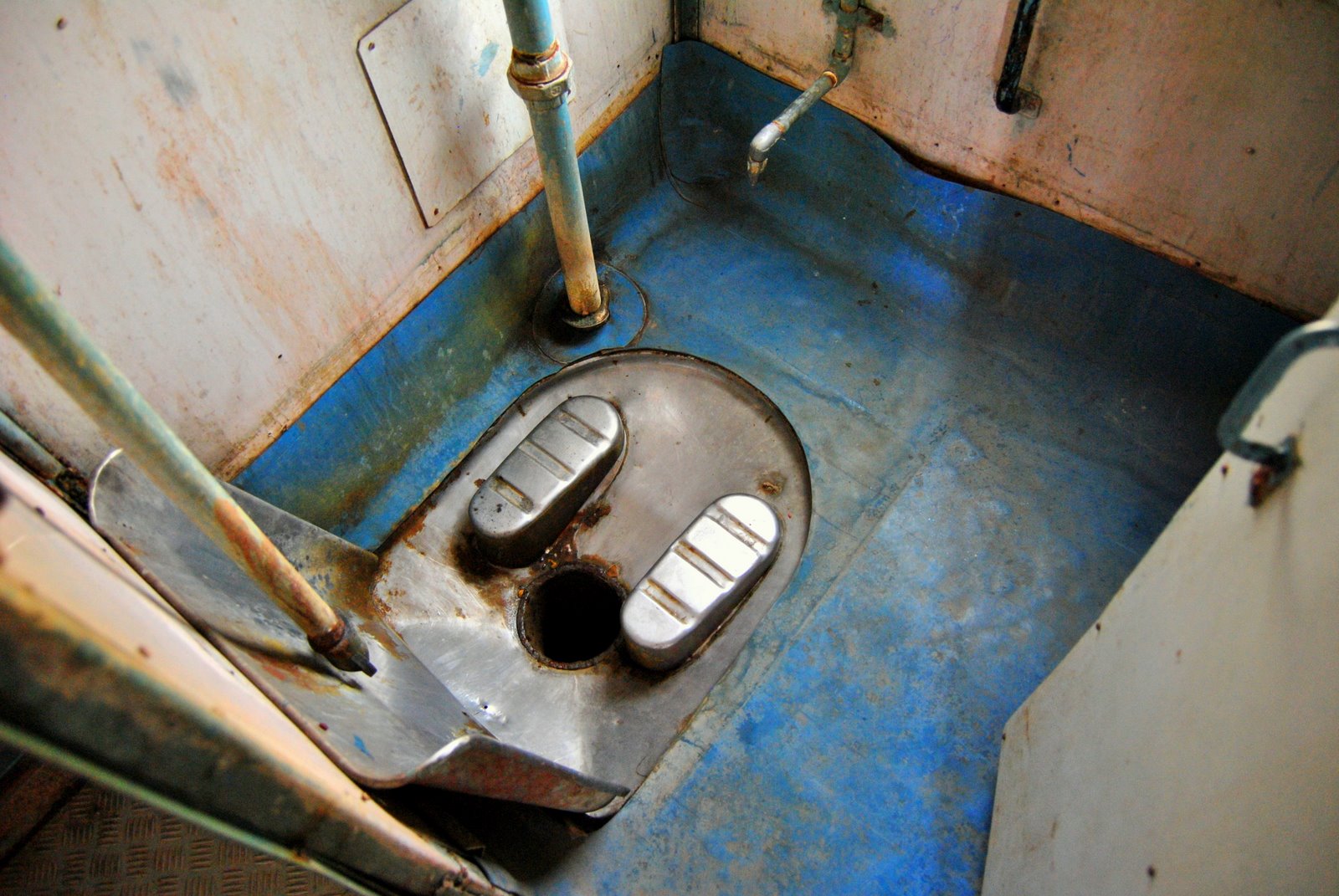 BioToilets In All Indian Rail Coaches By 2019, Two Years Ahead Of Schedule