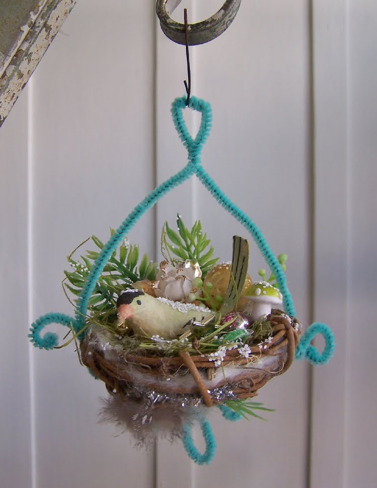 [Nest+Ornament.jpg]