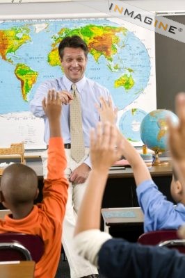 [teacher+pointing.jpg]
