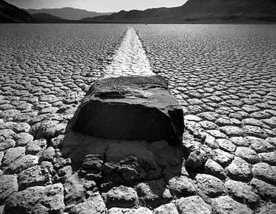 Sailing Stones, as pedras que andam Sailing Stones, as pedras que andam