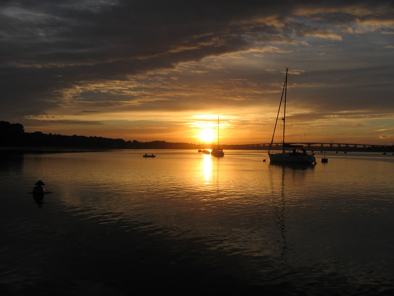 [sunset_2_lg.jpg]
