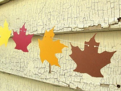 Maple%20Leaf%20Paper%20Garland%20by%20PaperAcorn%20on%20Etsy%20Wedding%20Event%20Decor%20Red%20Yellow%20Brown%20Fall%20Autumn.jpg