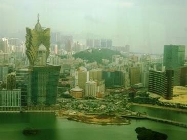 [DSCN0127.JPG]