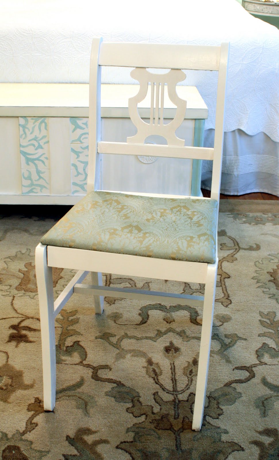 Dirt Cheap Decor! Easy Chair ReDo