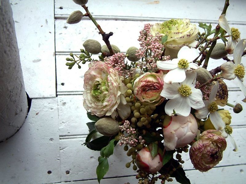 Dogwood+flower+bouquet