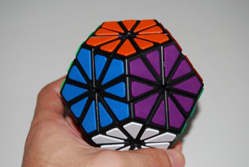 Blog Conectado: 10 cubos mágicos diferentes