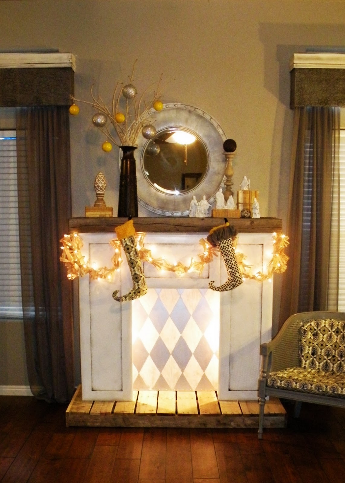 fireplace faux diy fake build fire mantel place fireplaces mantle loulou revivals too hearth decorate homemade put easy artificial create