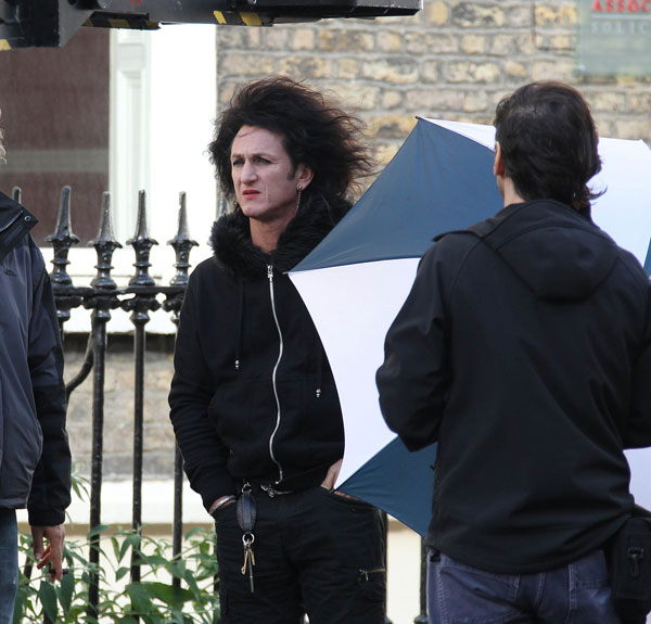 Expediente Cine SEAN PENN CON LOOK A LO ROBERT SMITH EN SU PRÓXIMO FILME