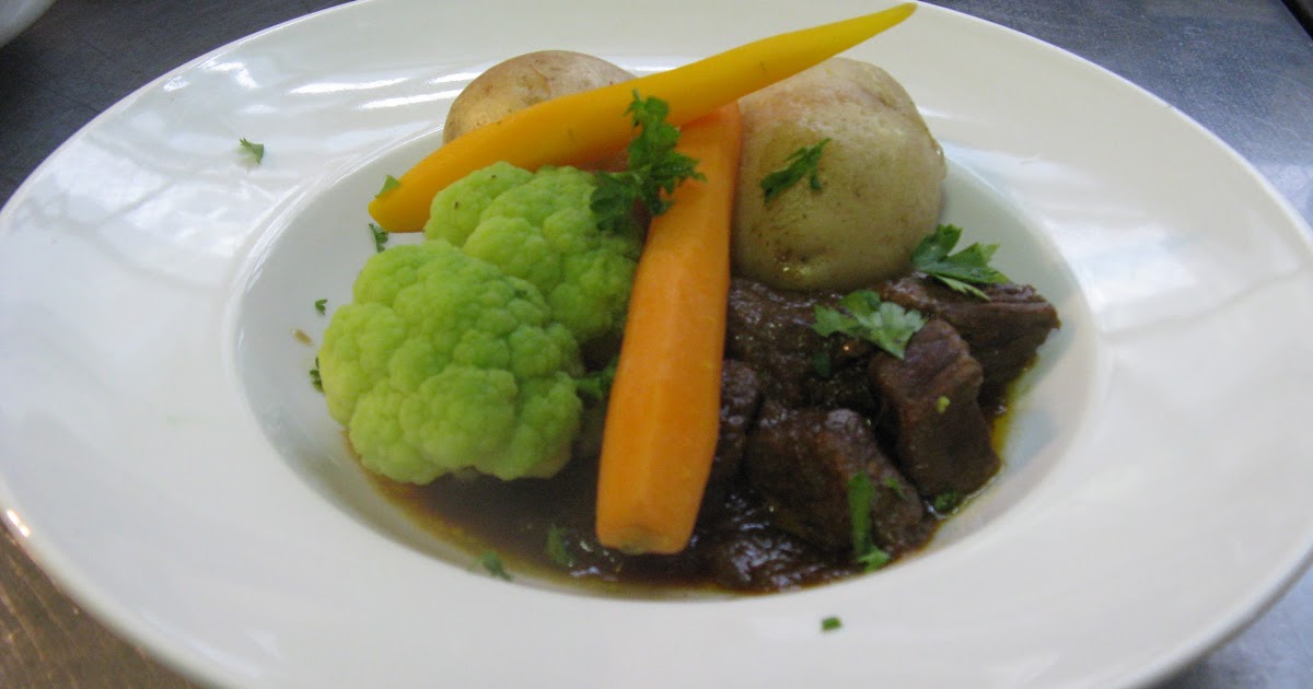 le sacristain boeuf braisé à l'anis étoilé