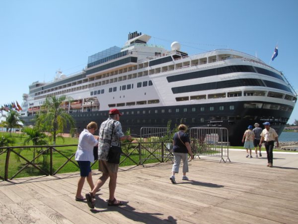 [Cruceros+(2).JPG]