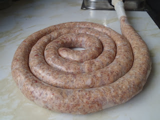 Stuffing the skin sausage, or cotechino