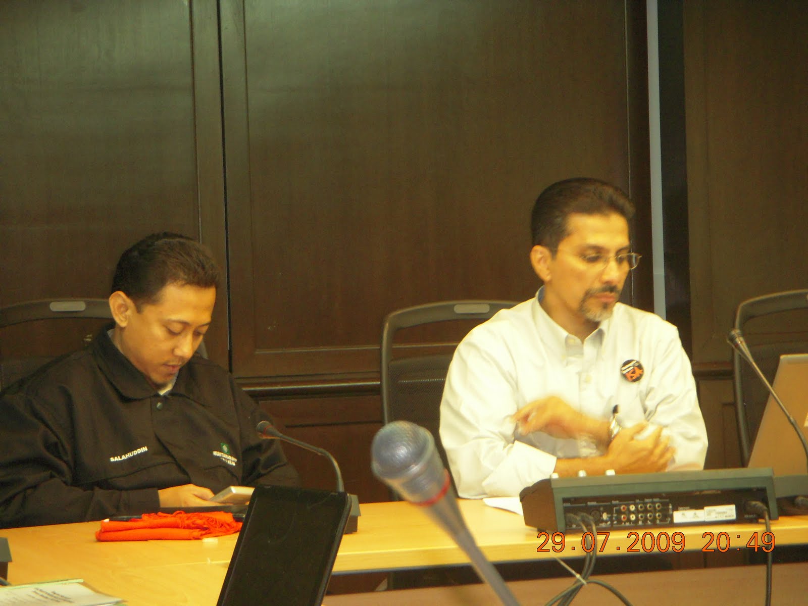 [DSCN2139.jpg]