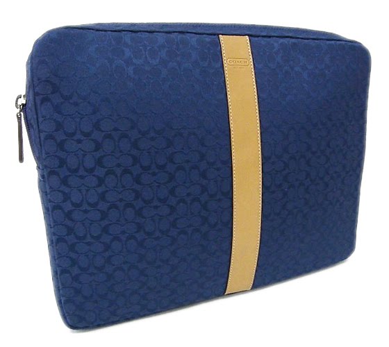 ♦ Urbane Mannequin ♦ 100 AUTHENTIC COACH SIGNATURE BLUE LAPTOP SLEEVE 15"