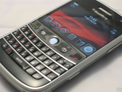 First 3G enabled BlackBerry 9000 on eBay Blackberry