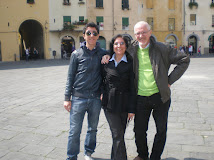 In Piazza Anfiteatro a Lucca