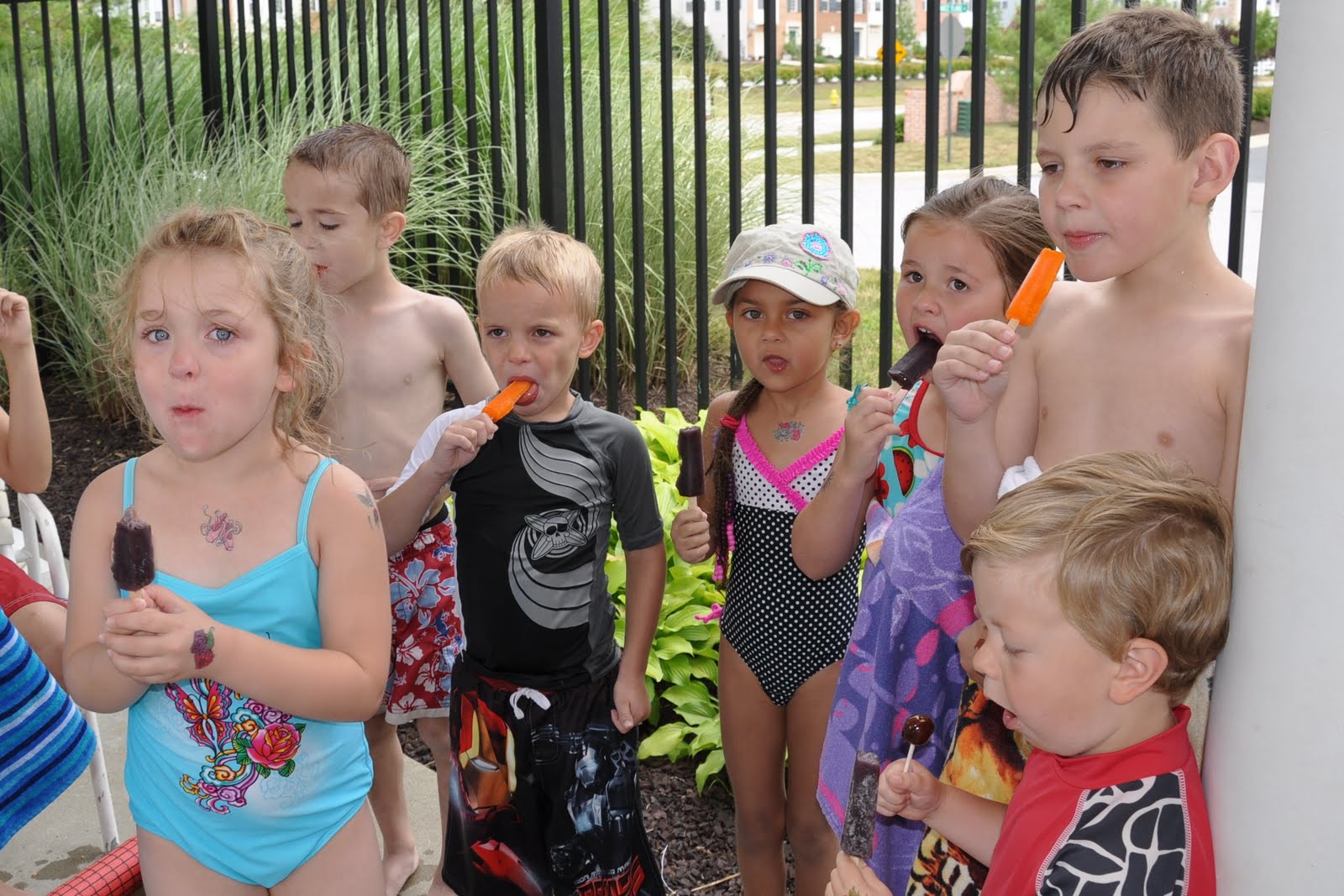 Homemaking Fun Summer Pool Party