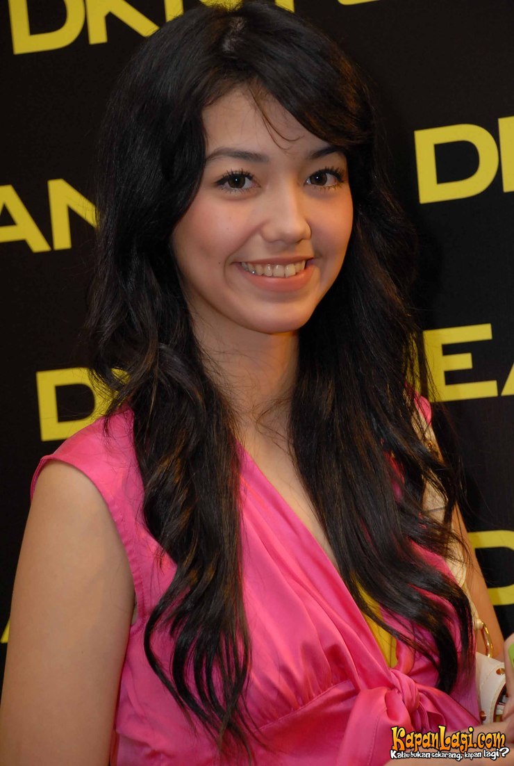 GF Revenge Bathroom Beauty Lily Love - Pastebincom