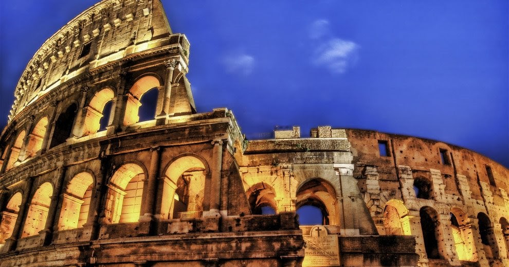 MY ARCHITECTURAL MOLESKINE®: THE ROMAN COLOSSEUM