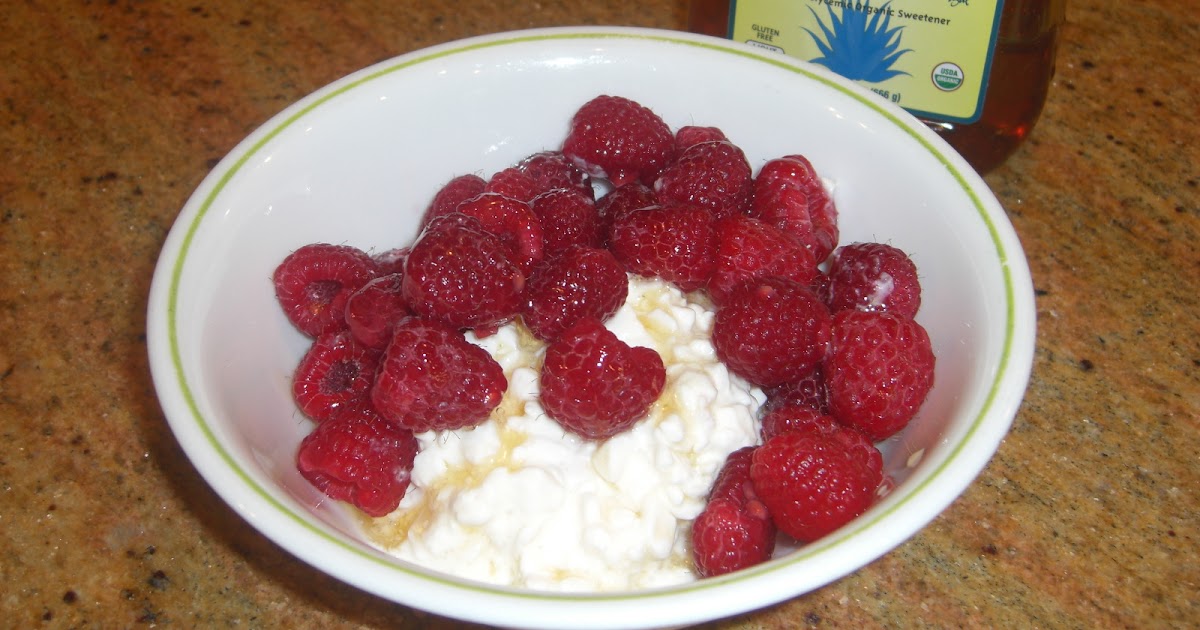 Let's Get Fitt Raspberries with Cottage Cheese