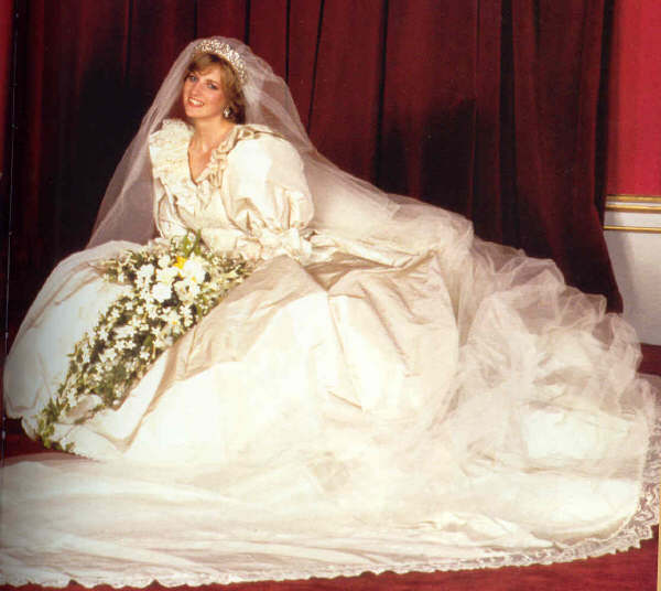 pictures of royal wedding dresses. Diana 1980s Wedding Gown.