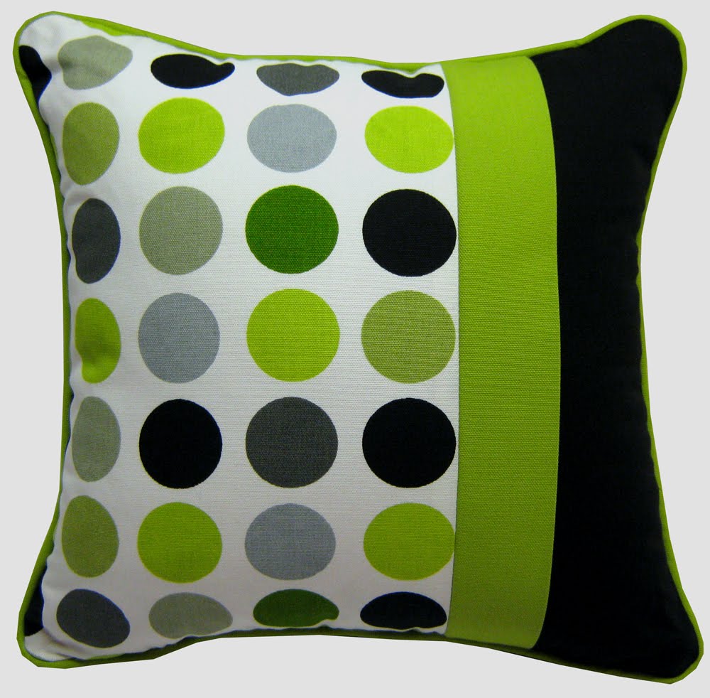 Textile and Decor "GREEN'' PILLOWS