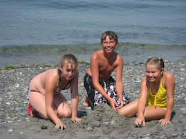 More cousins in Qualicum