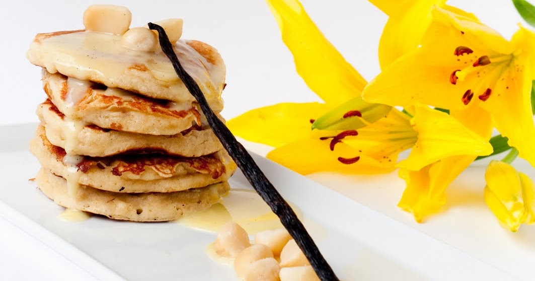 PotW: Banana macadamia nut pancakes with white chocolate creme anglaise
