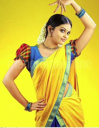 Malayalam Actress Vishnupriya malayalam actress wallpapers. Malayalam Actress Vishnupriya
