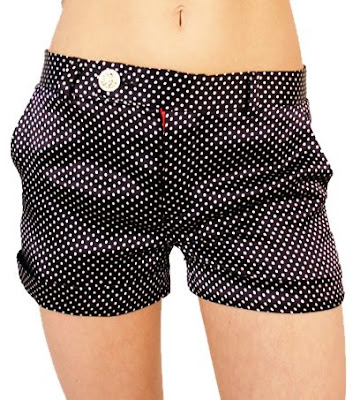 Stiletto shorts ready short A SERIOUS JOB IS NO EXCUSE: Stiletto-ready short shorts
