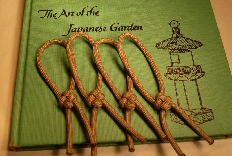 devilchasnme DIY Make a simple yet decorative zipper pull with paracord