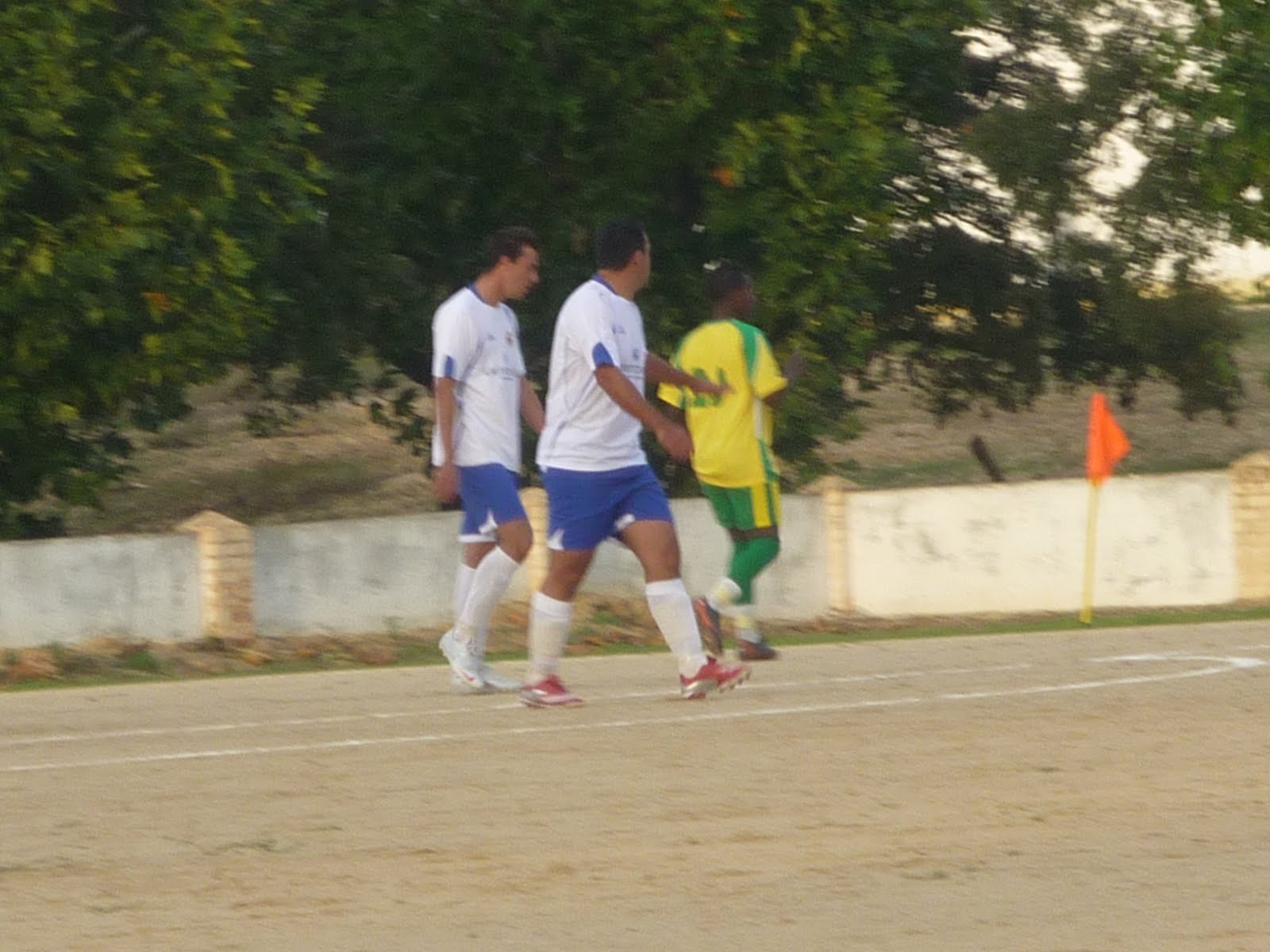 [P1010787.JPG]