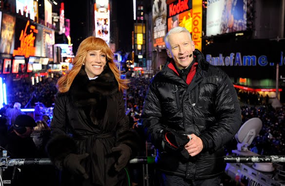 [Kathy+Griffin+and+Anderson+Cooper.jpg]