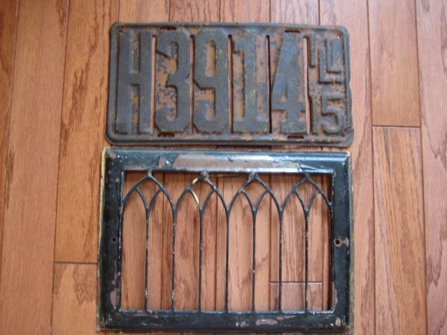 [finds_001.JPG]